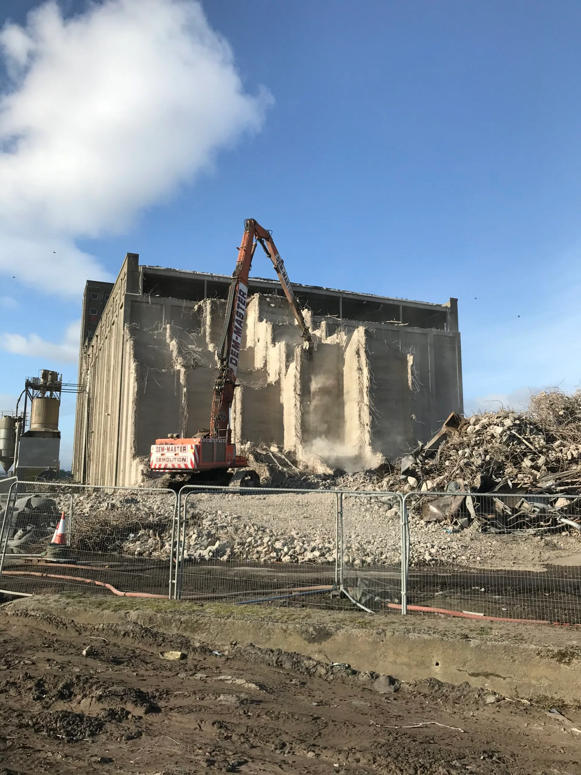 Demolition of Imperial Grain Warehouse